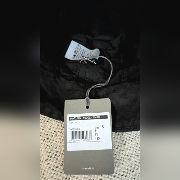 NWT TRANSIT Black Water-Repellent Bucket Hat Size:S Made In Italy main image 4